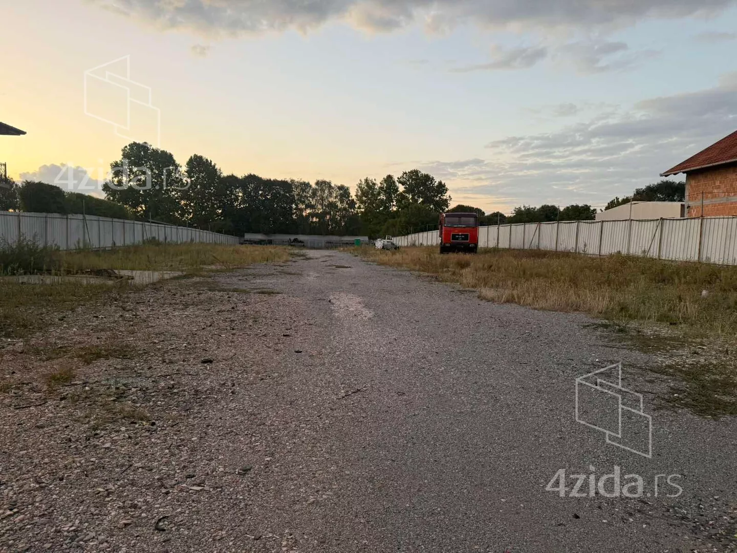 Građevinsko zemljište | 4zida