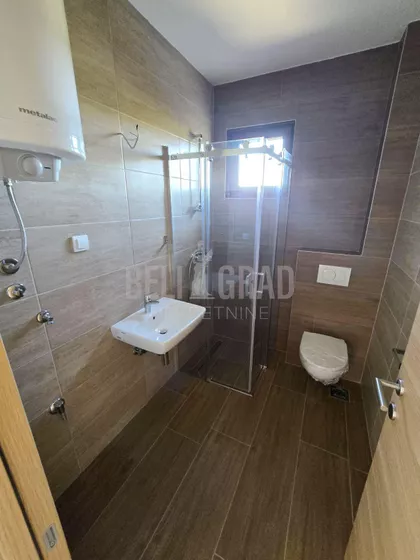 Belog narcisa | 4zida.rs