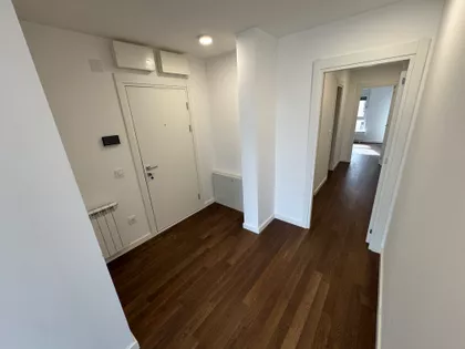 Slobode 1 | 4zida.rs