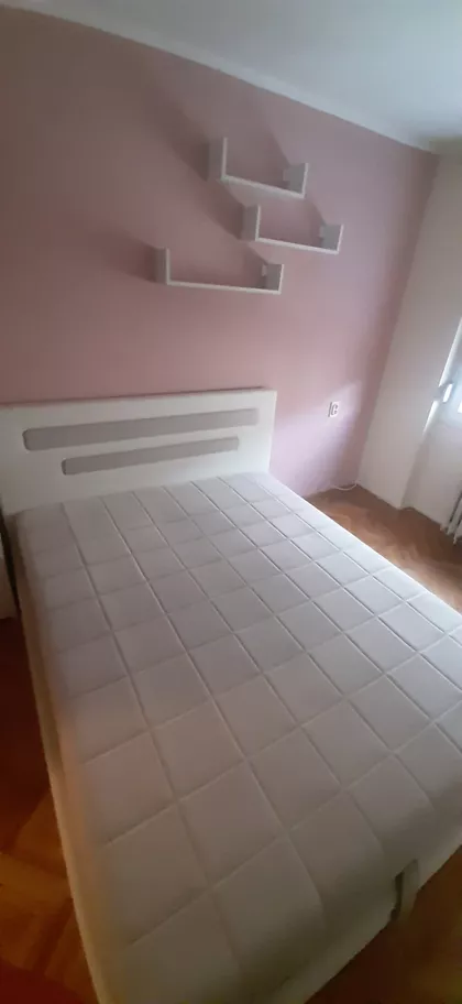 Vojvođanska | 4zida.rs