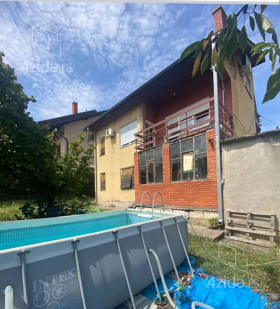 3-etažna kuća | 4zida