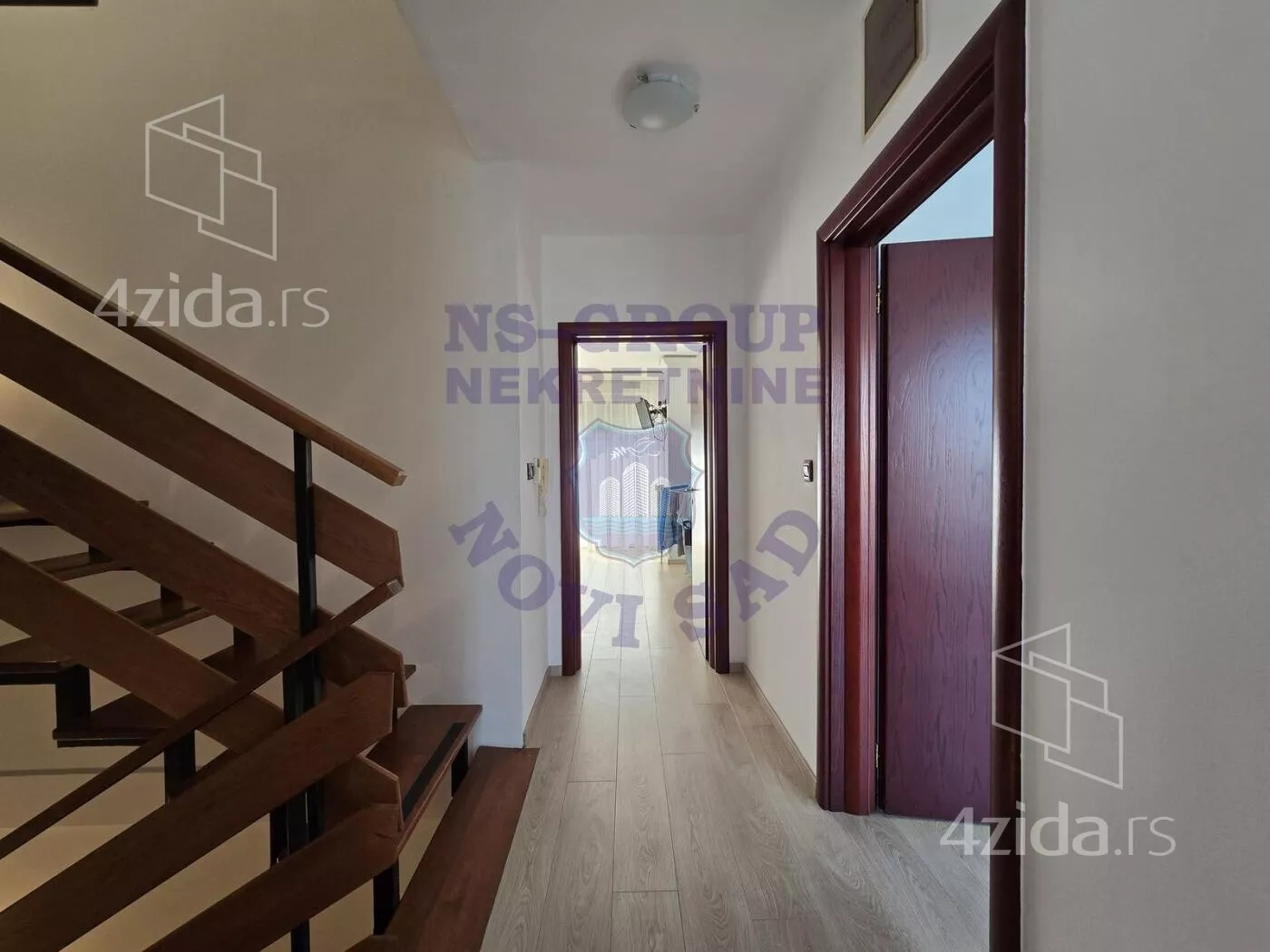 3-etažna kuća | 4zida