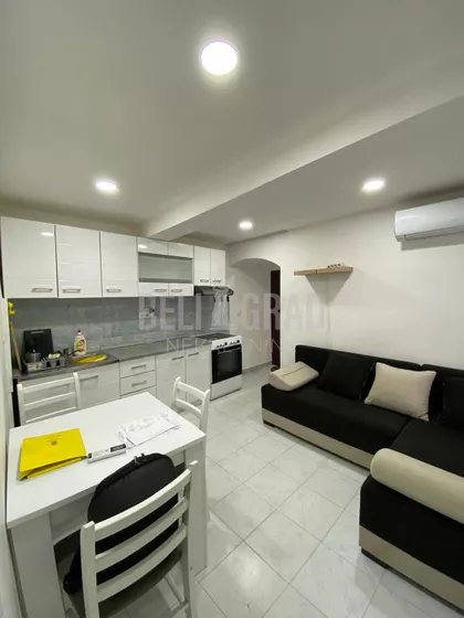 Strahinjića Bana | 4zida.rs