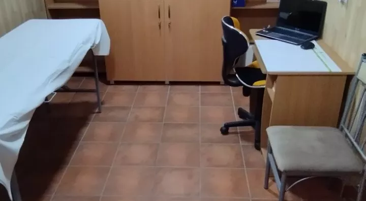 Poslovna zgrada | 4zida