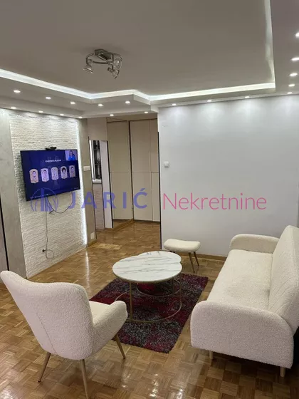 Bežanijska kosa 2 | 4zida.rs