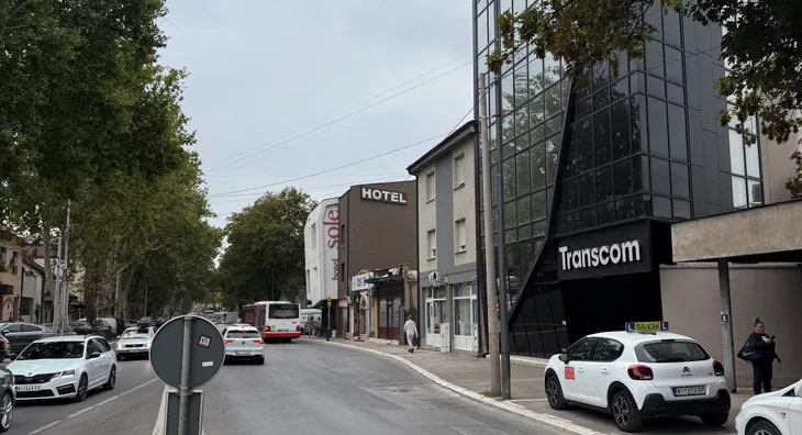 Poslovni prostor | 4zida