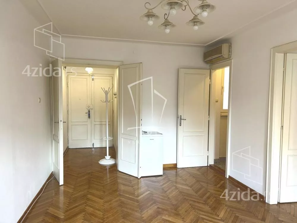 Kancelarija | 4zida