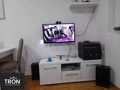 Nemanjina | 4zida.rs