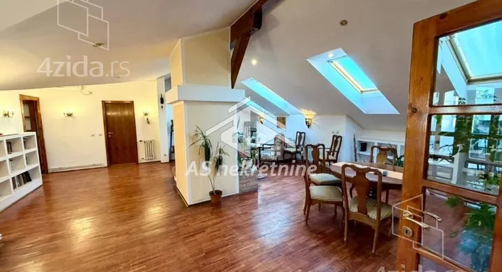 Petosoban stan | 4zida