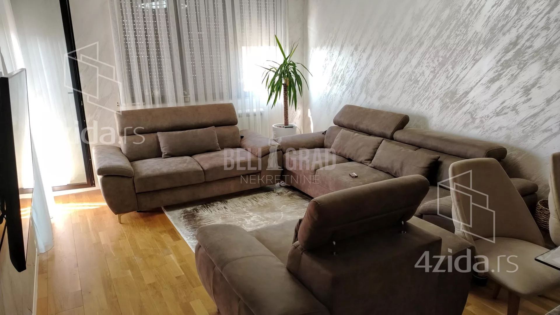 Dvoiposoban stan | 4zida