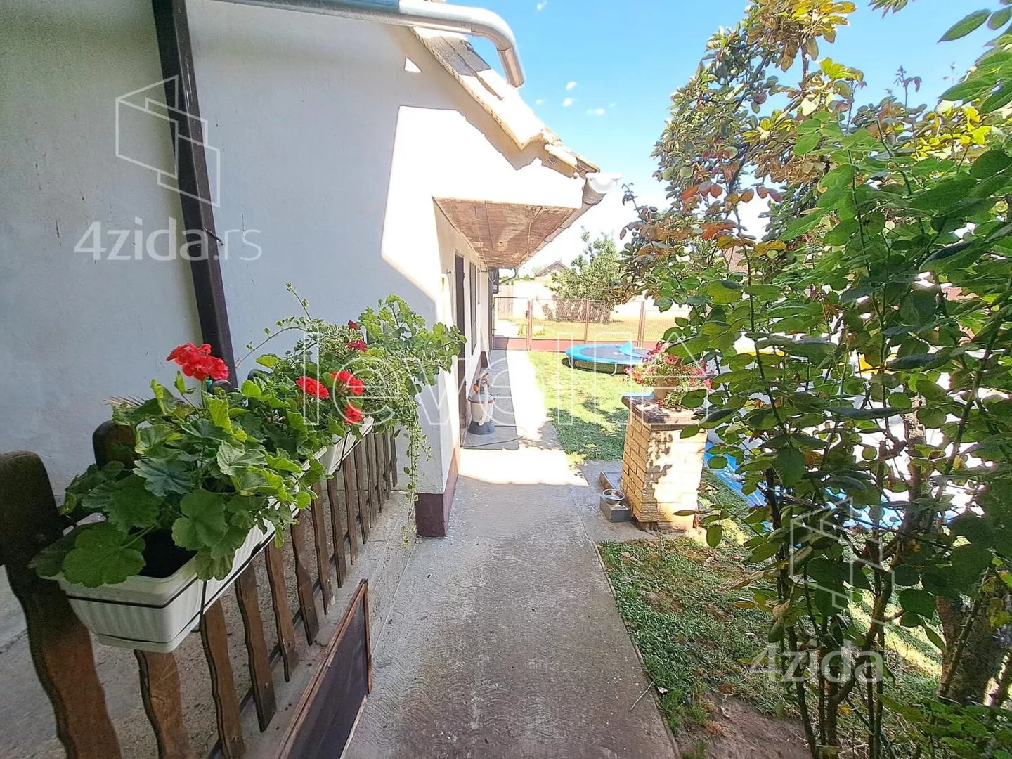 Kuća | 4zida