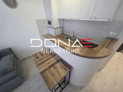 Prvomajska | 4zida.rs