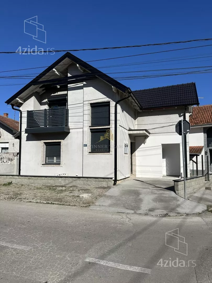 Kuća | 4zida