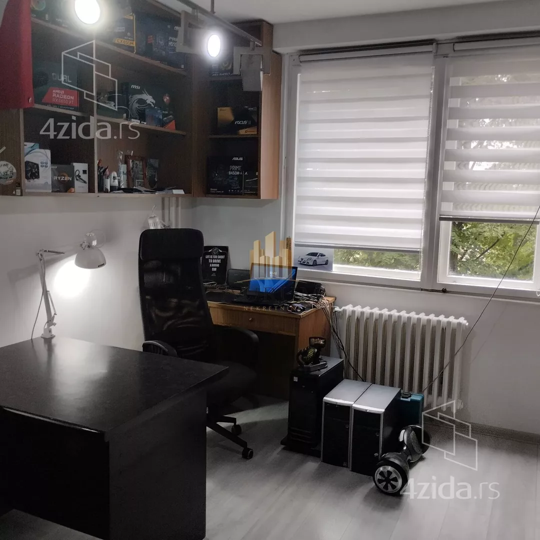 Dvoiposoban stan | 4zida