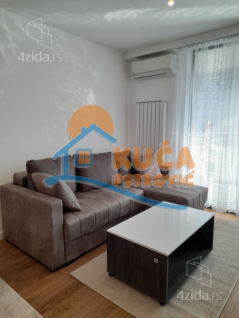 Stan – Niš - Prikaz 2