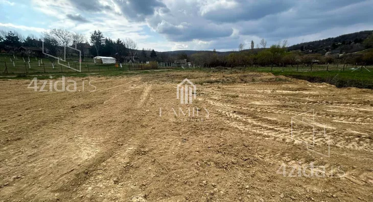 Građevinsko zemljište | 4zida