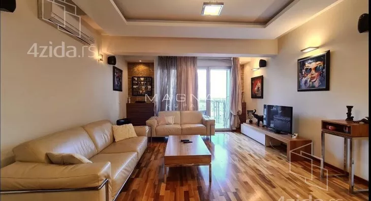 Troiposoban stan | 4zida