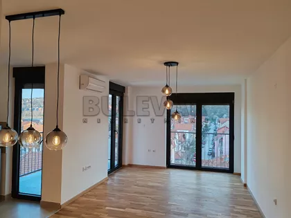 Lale Popović Tanje | 4zida.rs