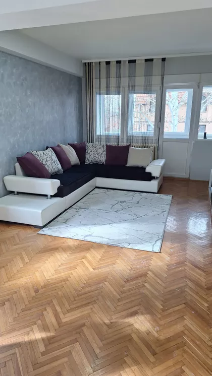 Vojvode Mišića 36 | 4zida.rs