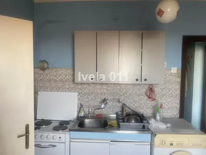 Karađorđeva | 4zida.rs