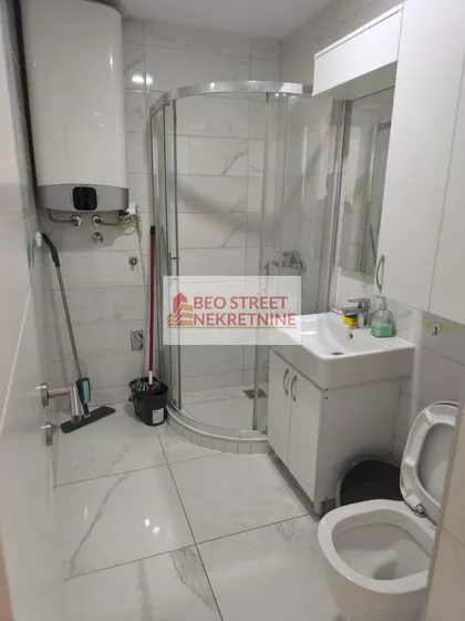 Rada Končara | 4zida.rs