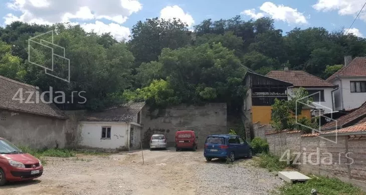 Građevinsko zemljište | 4zida