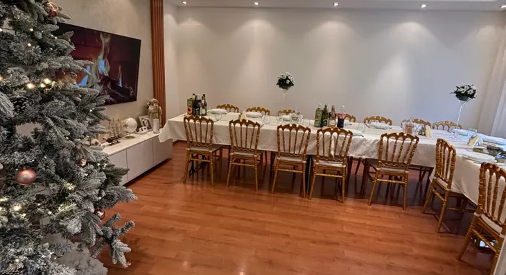 Šestosoban stan | 4zida