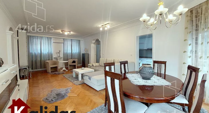 Četvorosoban stan | 4zida