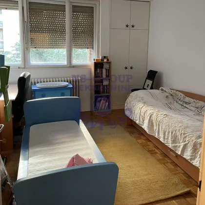 Kej Žrtava Racije | 4zida.rs