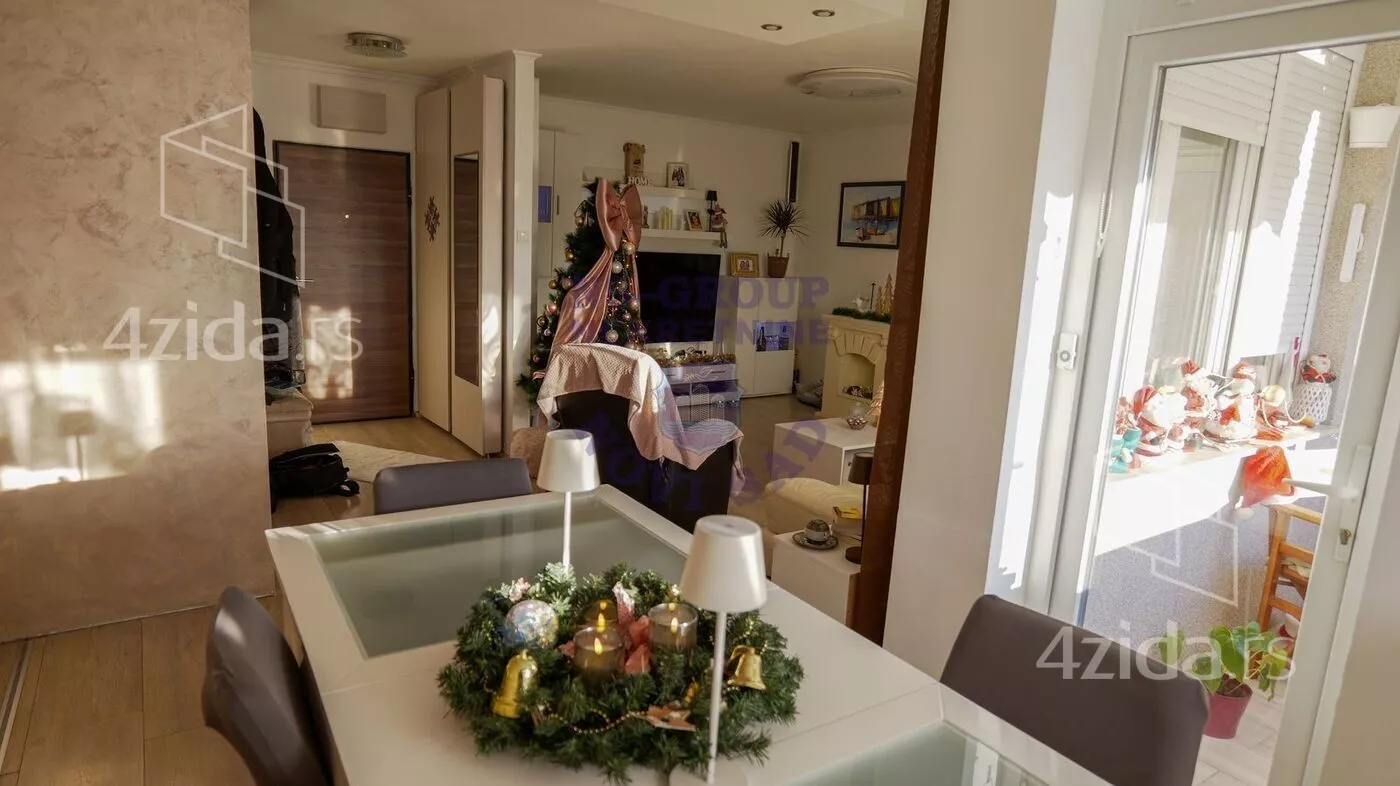 Četvorosoban stan | 4zida