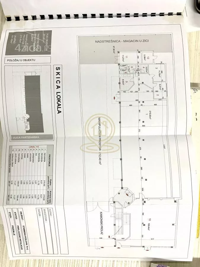 Poslovna zgrada | 4zida