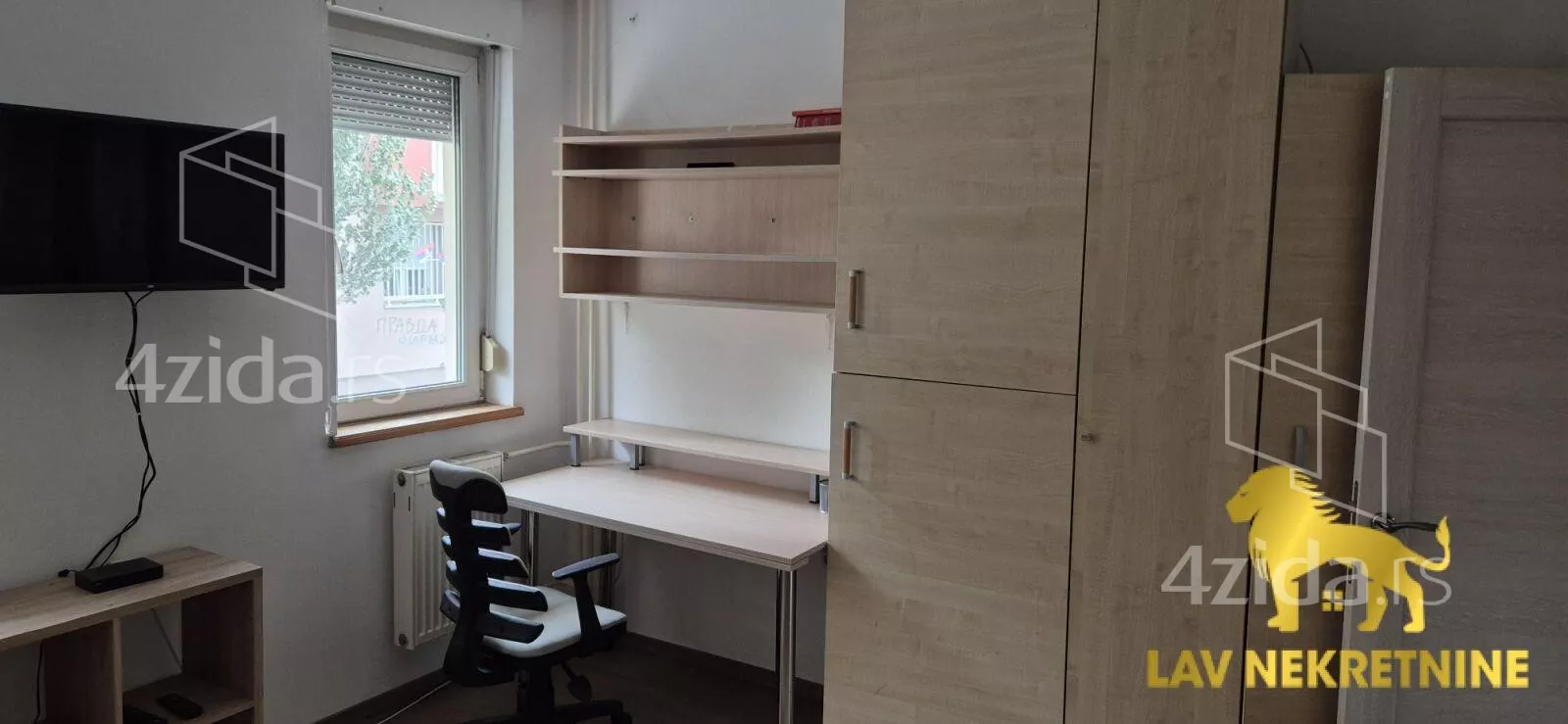 Jednoiposoban stan | 4zida