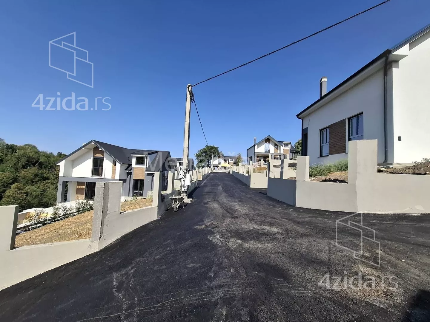Kuća | 4zida