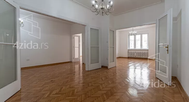 Četvoroiposoban stan | 4zida