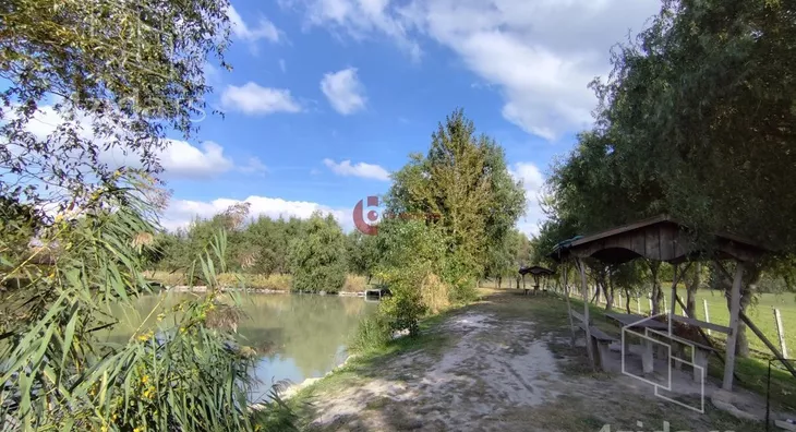 Ugostiteljski objekat | 4zida