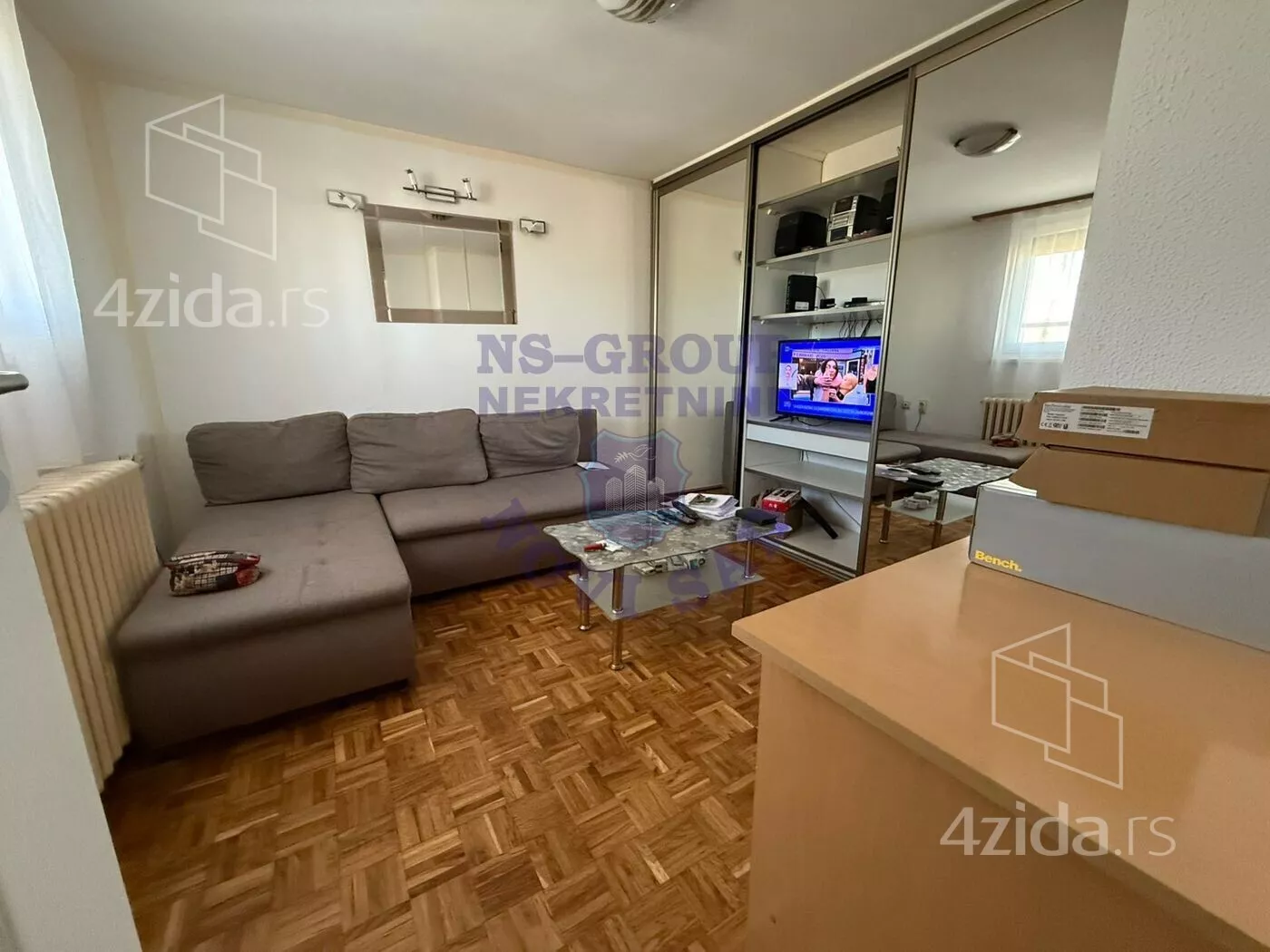 Jednoiposoban stan | 4zida