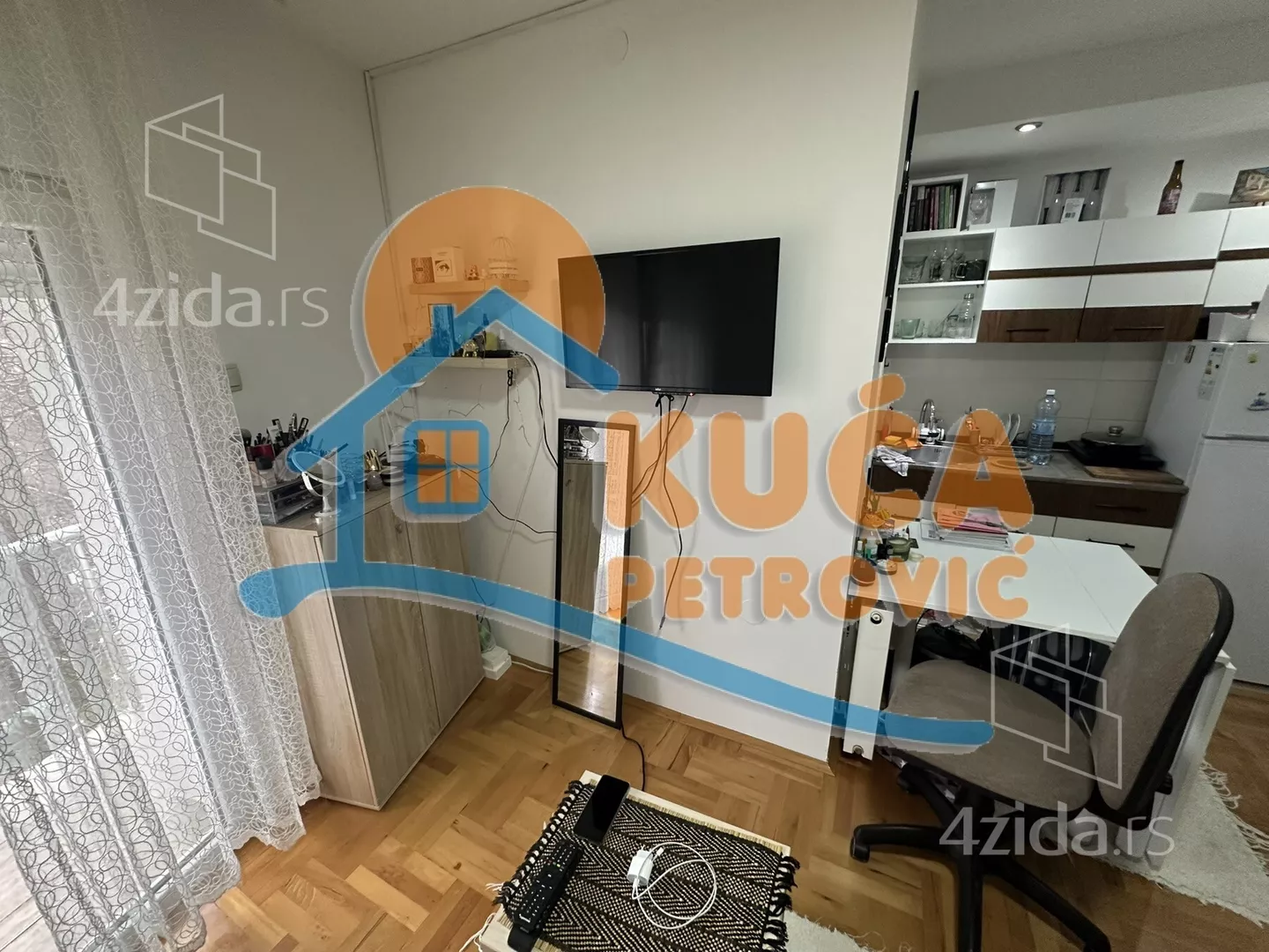 Garsonjera | 4zida