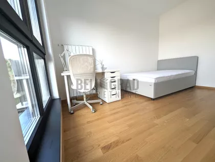 Knićaninova | 4zida.rs