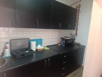 Niška | 4zida.rs