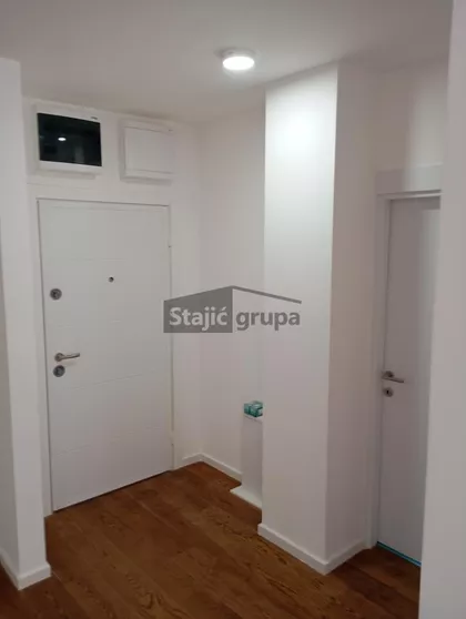 Višnjička Banja | 4zida.rs