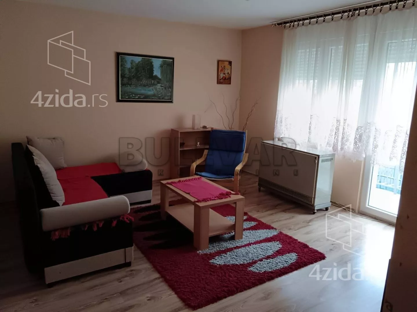 Jednoiposoban stan | 4zida