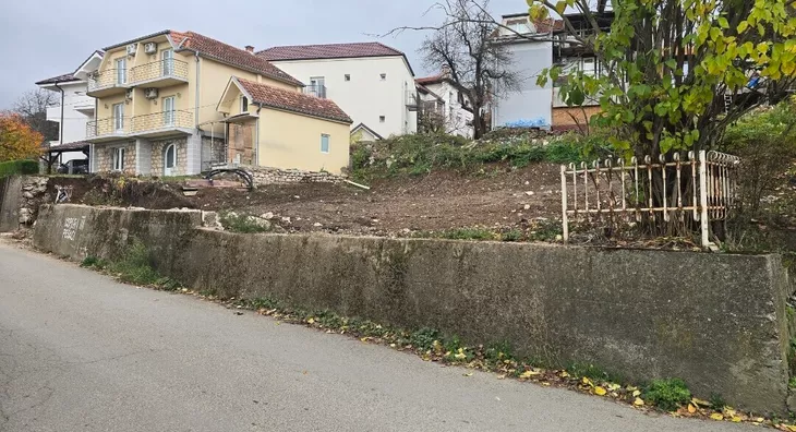 Građevinsko zemljište | 4zida