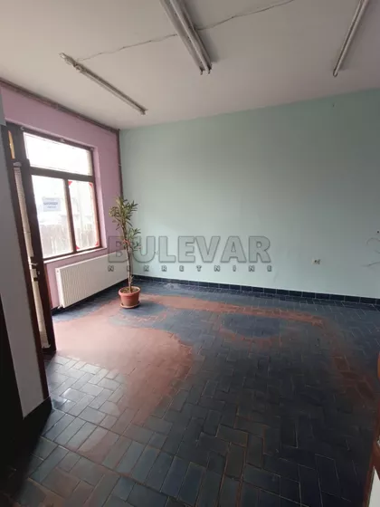 Učiteljska | 4zida.rs