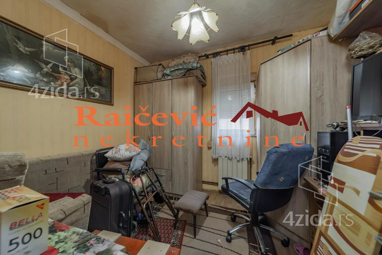 Četvoroiposoban stan | 4zida