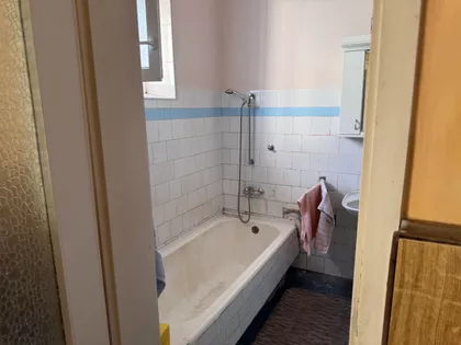 Zmaj Jovina 186 | 4zida.rs