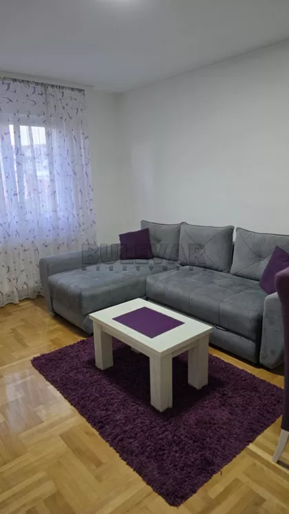 Jovana Ristića | 4zida.rs