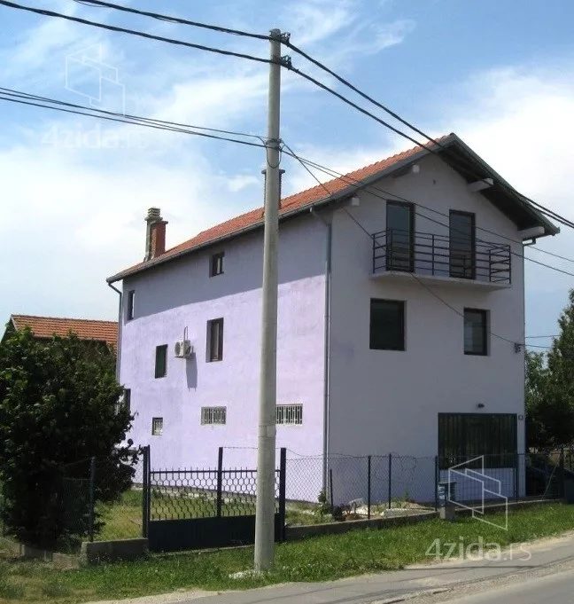 3-etažna kuća | 4zida