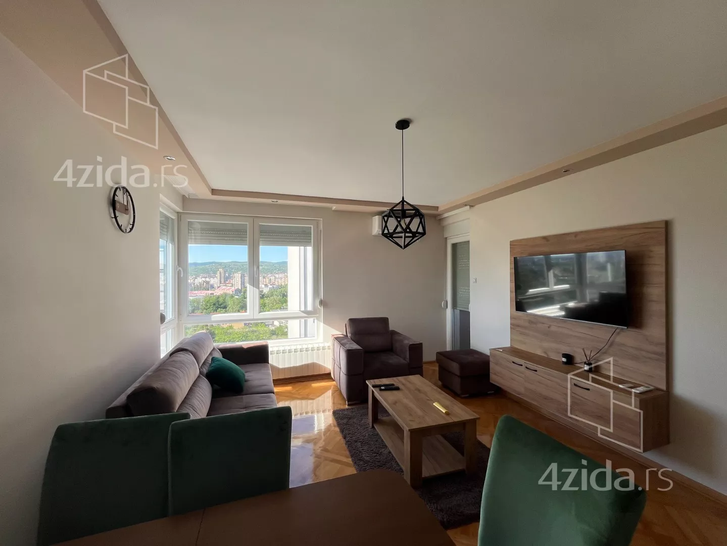 Dvoiposoban stan | 4zida