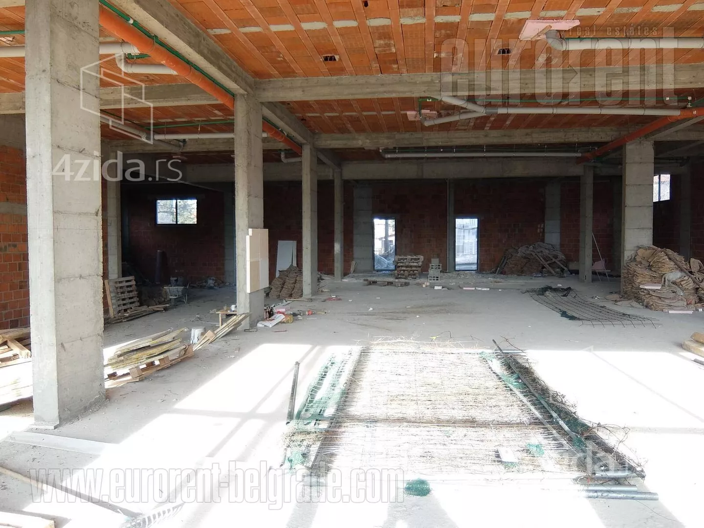 Poslovni prostor | 4zida