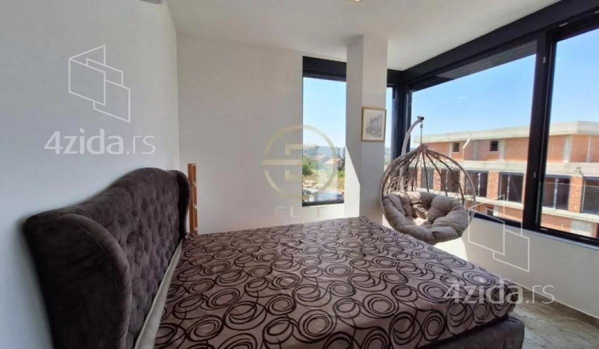 Petosoban stan | 4zida